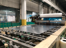 轻量化材料铝合金成最佳选择，零部件多使用铝